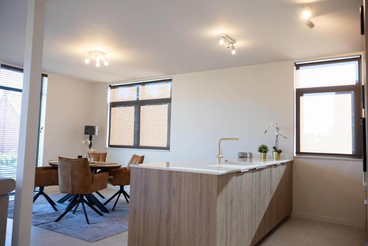 Brand New Apartment Sint-Niklaas Eksteriør billede